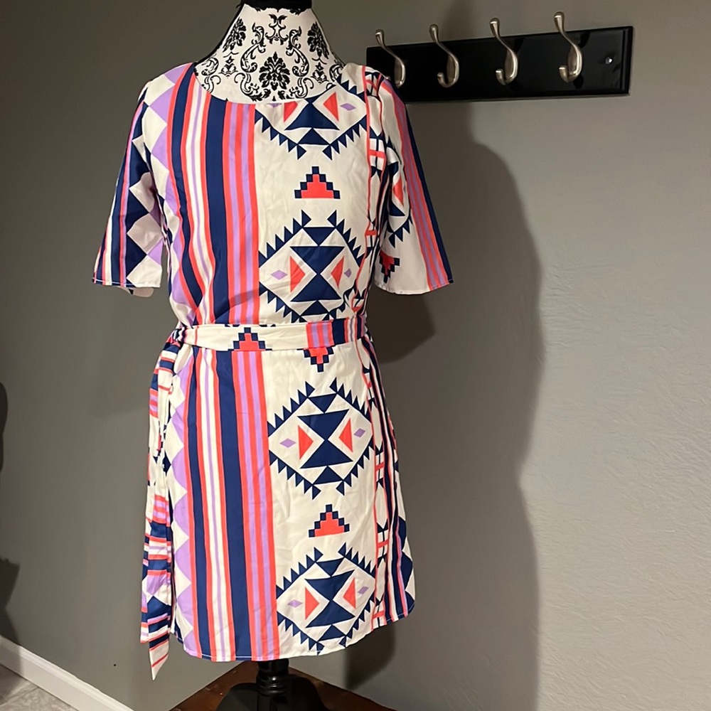 Geometric print dress